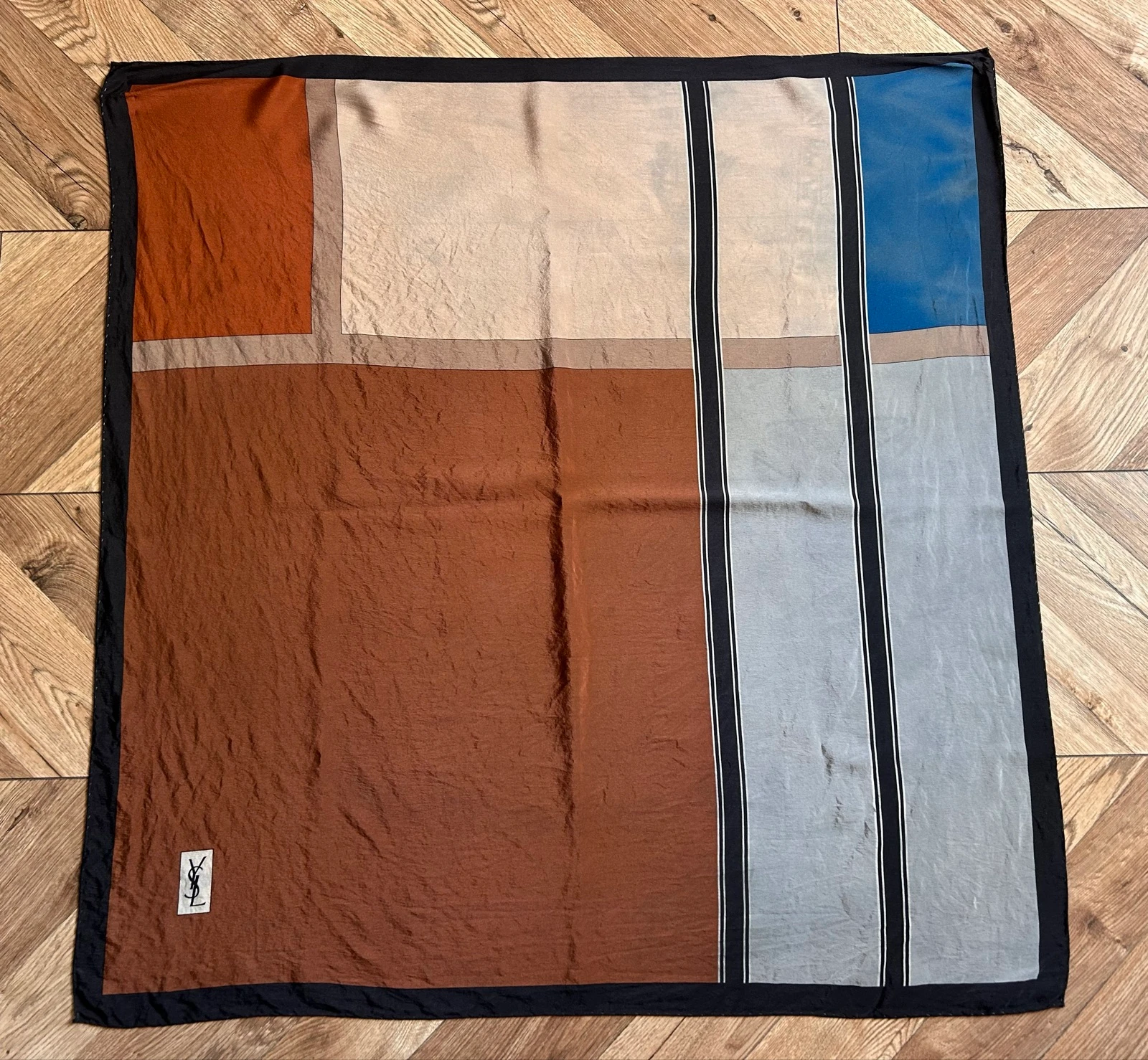 Silk Square - Vintage Geometric Pattern (85x85 cm) – photo 4